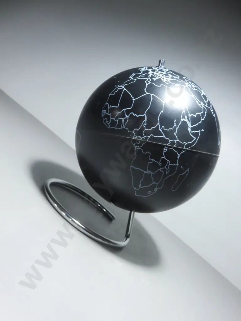 Contemporary black globe on metal chromed stand Image 1++