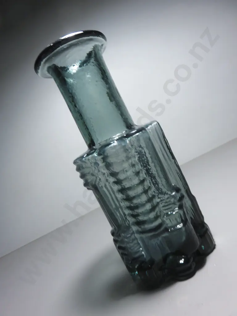Large 1960’s Per-Olof Strom art glass vase for the Swedish studio of Alsterfors Image 1++