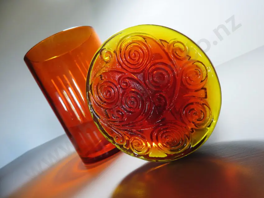 Early blenko art glass “Tobacco Jar” Image 1++