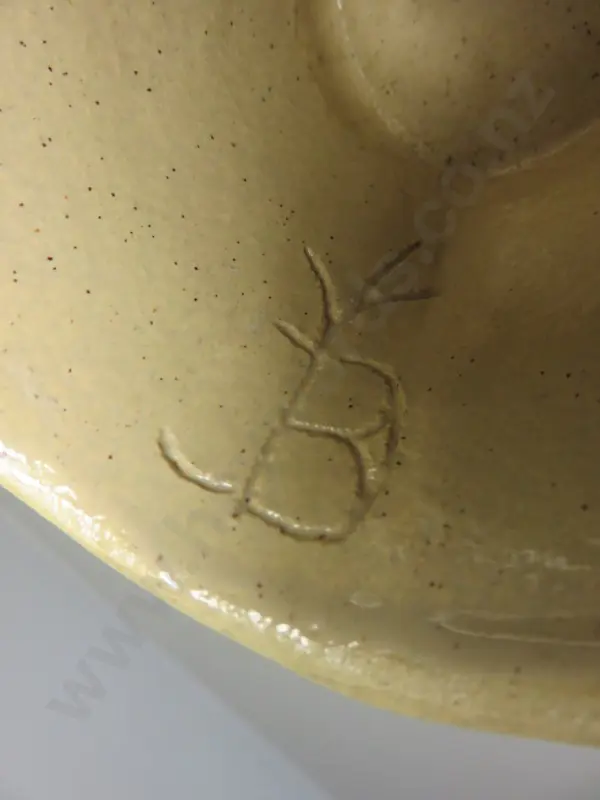 Early freeform ikebana type vessel by Berkshire based potter Barbara Dowling Image 1++