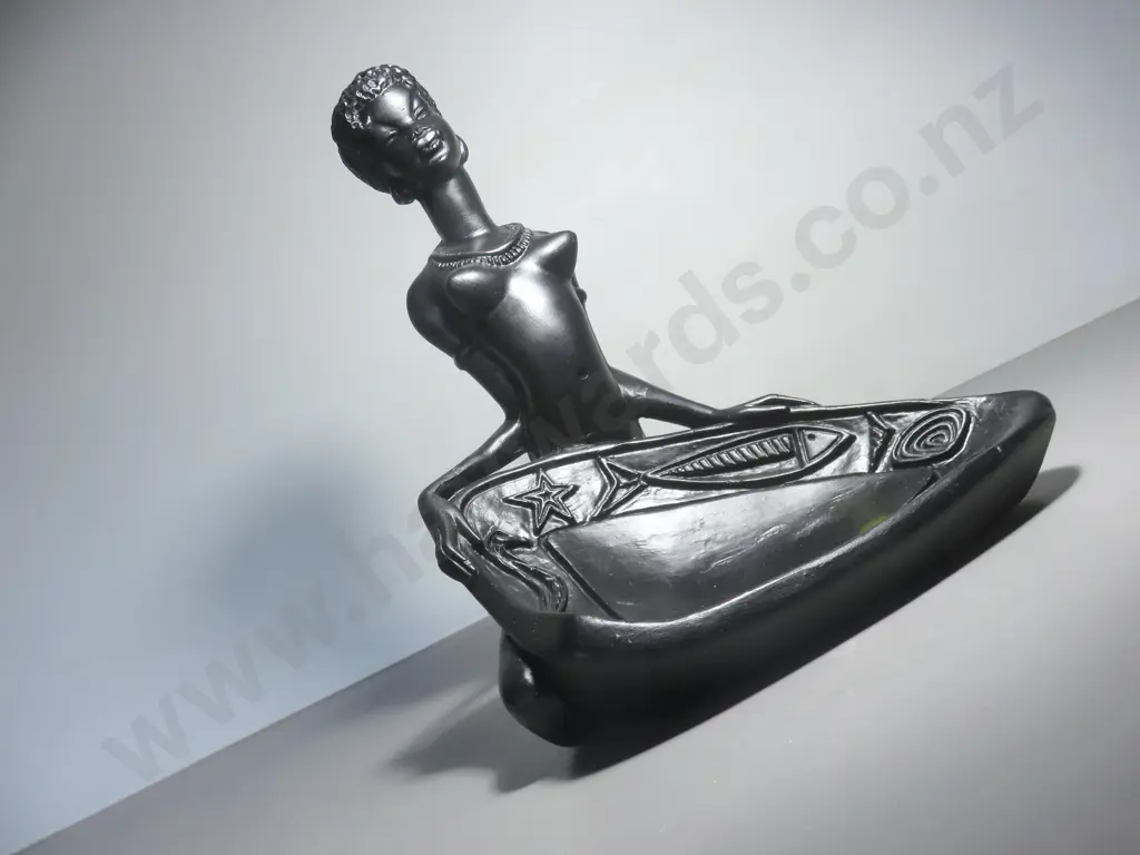 Large Black Lady Plaster Figure Image 1++
