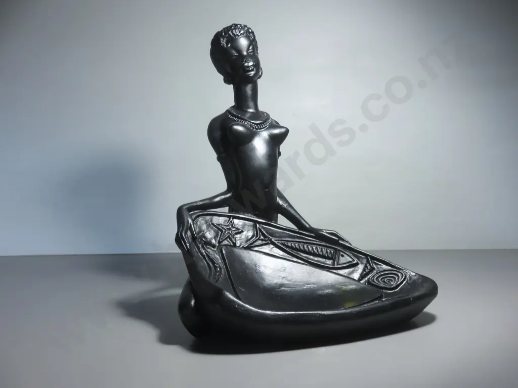 Large Black Lady Plaster Figure Image 1++