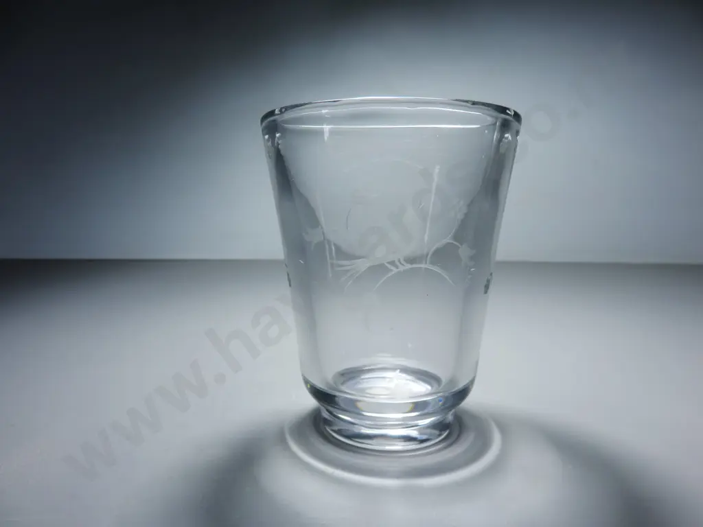 Mid-century Ekenas of Sweden etched Bird Art Glass Vase Image 1++