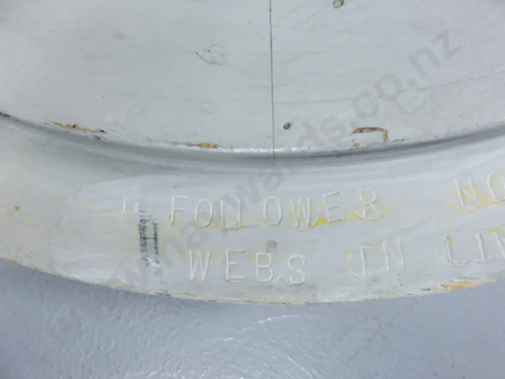 Early Large round timber Foundry Form Image 1++