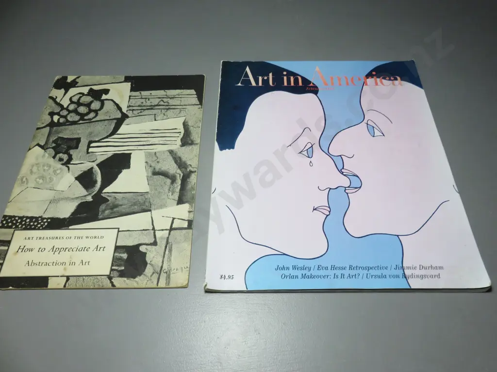 Collection of mid-century books / magazines plus auction catalogues  Image 1++