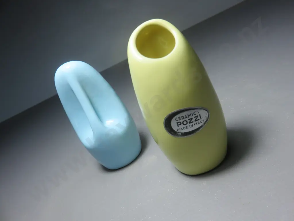 Pair of small vintage Franco Pozzi Pottery Vases Image 1++