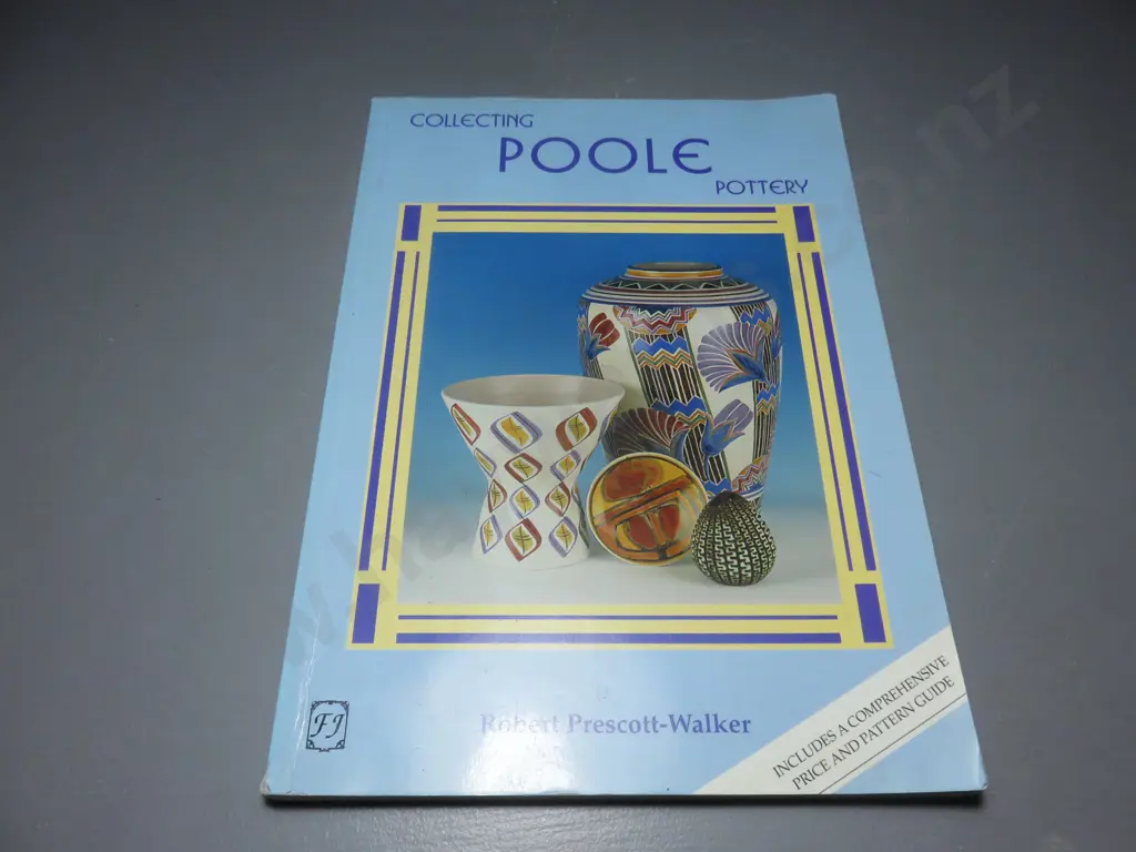 Collecting Poole Pottery Image 1++