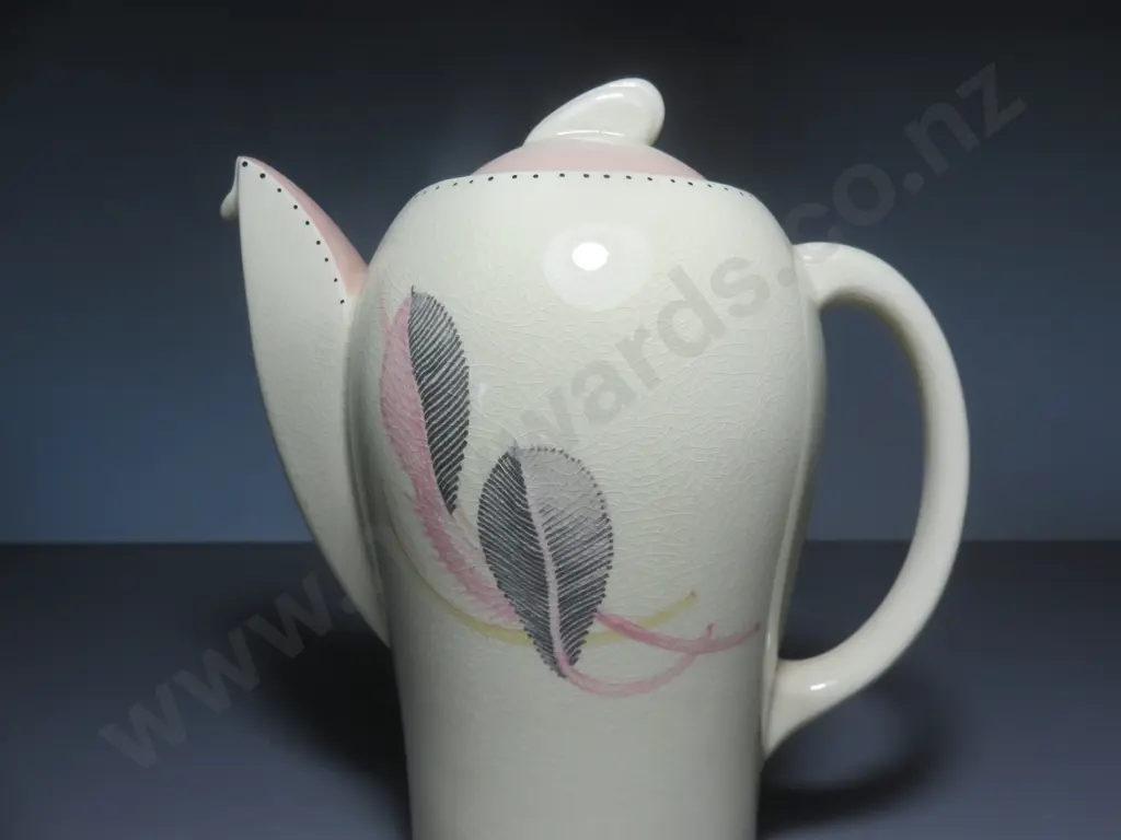 Susie Cooper art deco Coffee / Teapot  Image 1++