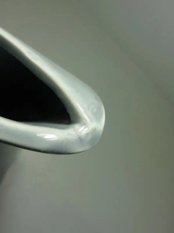 Mid-Century sculptural modernist ceramic vase from the English studio of Sylvac Image 1++
