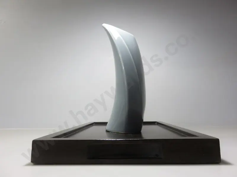 Mid-Century sculptural modernist ceramic vase from the English studio of Sylvac Image 1++