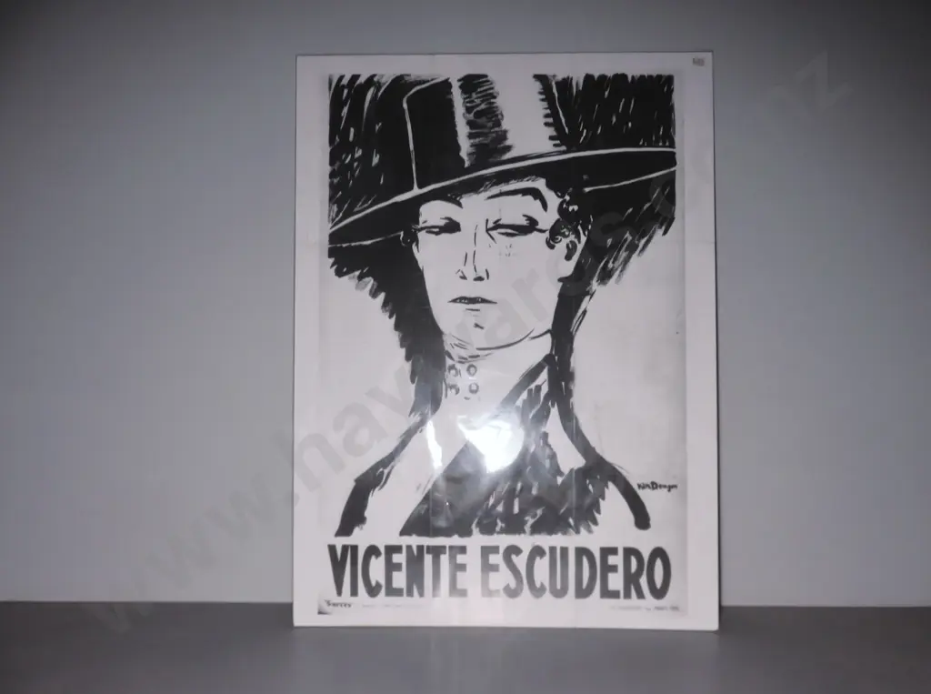 Large vintage print featuring the Gypsy dancer Vicente Escudero Image 1++