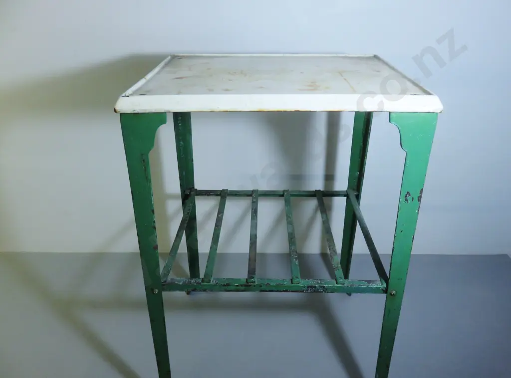 Industrial early 20th century cast metal table Image 1++