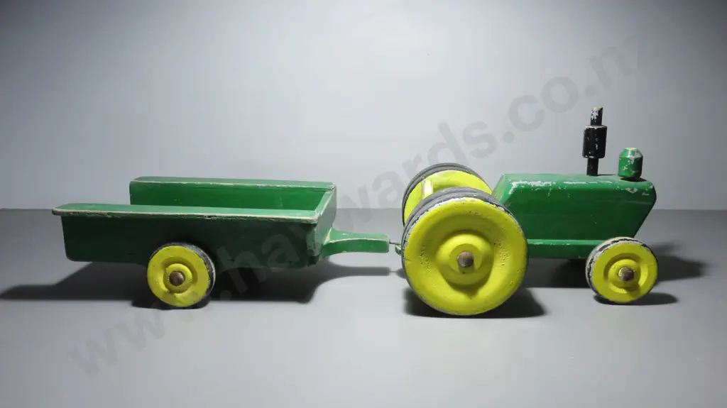 Vintage folk art tractor and trailer Image 1++