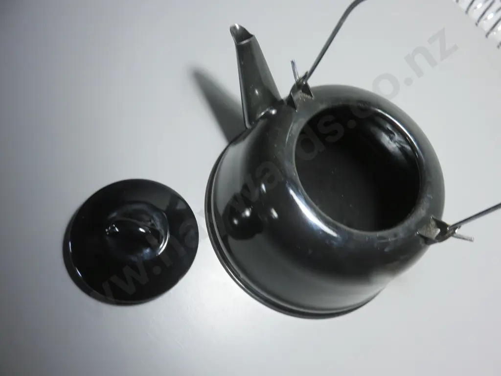 Black enamel stove top kettle Image 1++