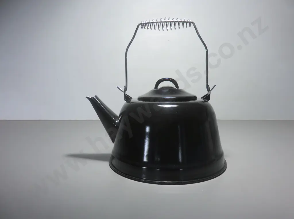 Black enamel stove top kettle Image 1++