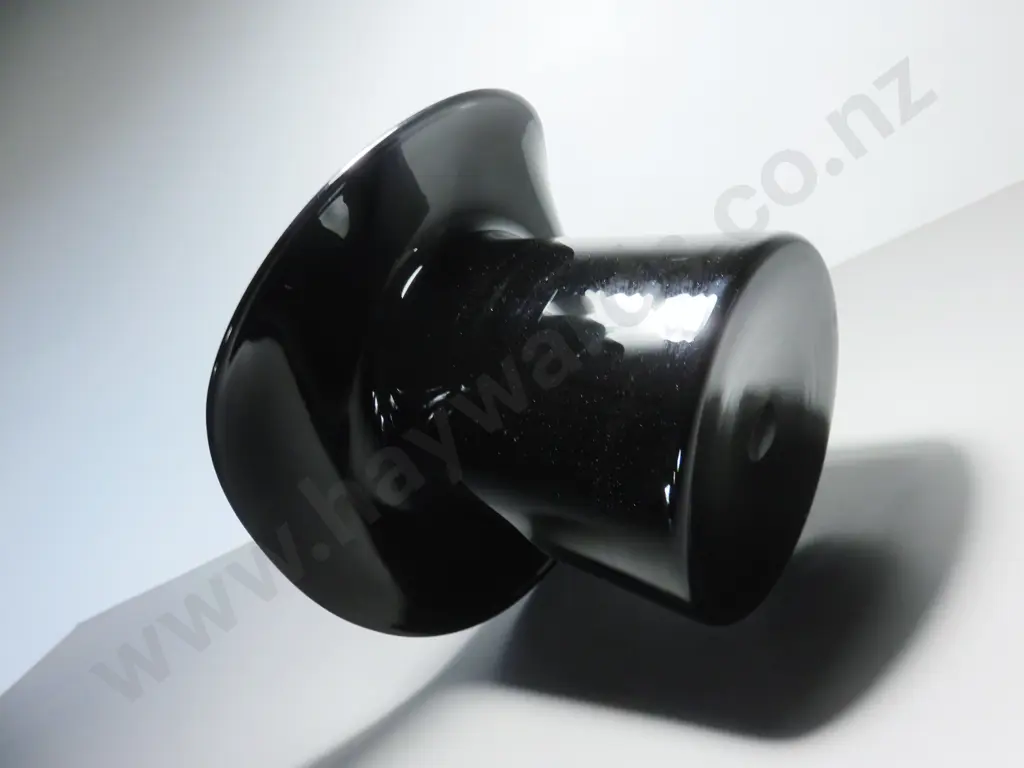 Full sized art glass Black Top hat Image 1++