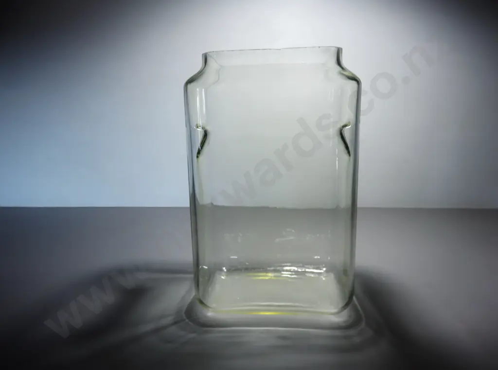 
Early 1900's American Pyrex automobile wet cell battery glass jar with integral handles
 Image 1++