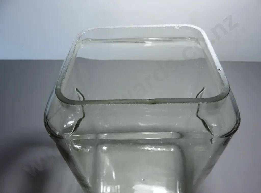 
Early 1900's American Pyrex automobile wet cell battery glass jar with integral handles
 Image 1++