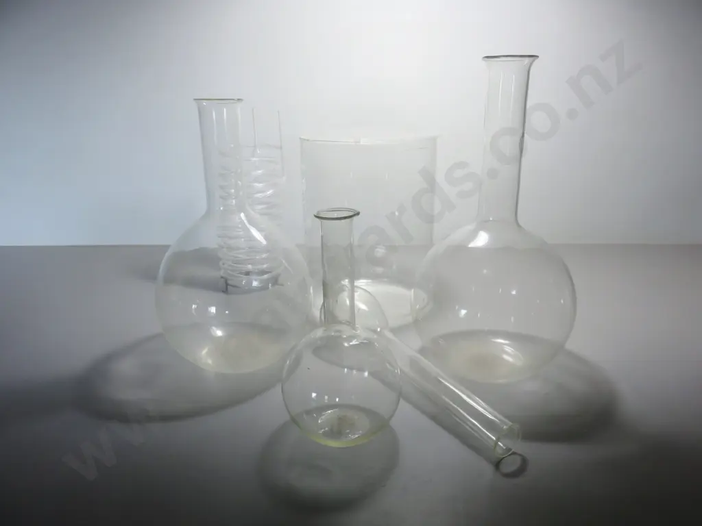Collection of vintage Laboratory equipment Image 1++