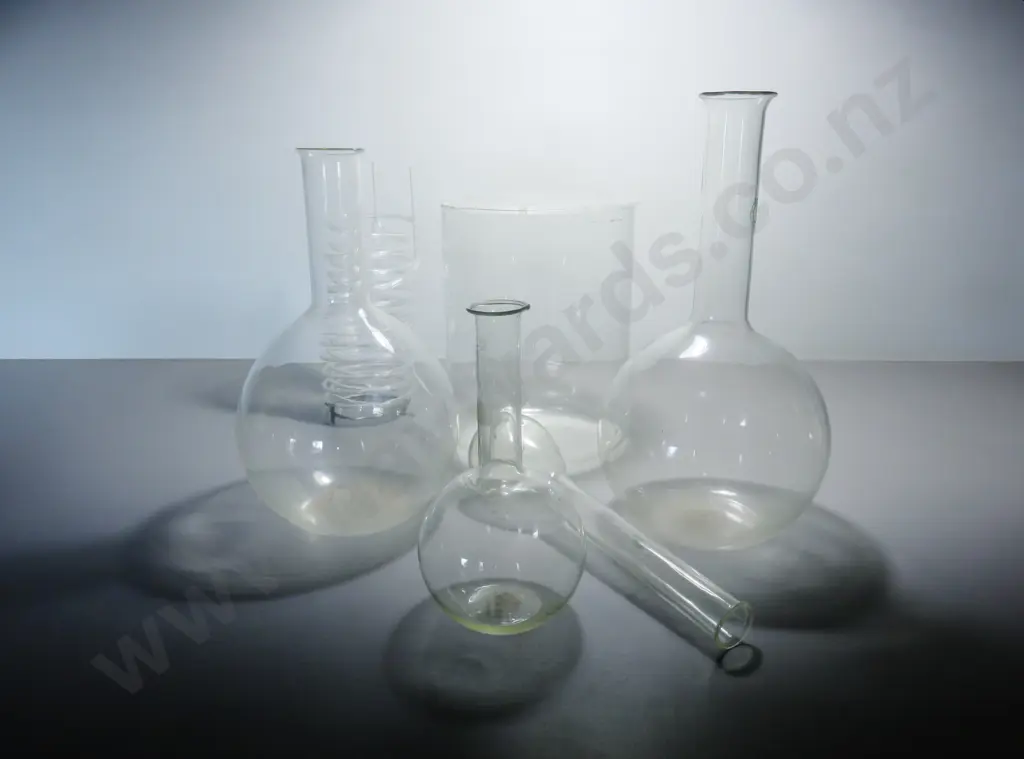 Collection of vintage Laboratory equipment Image 1++