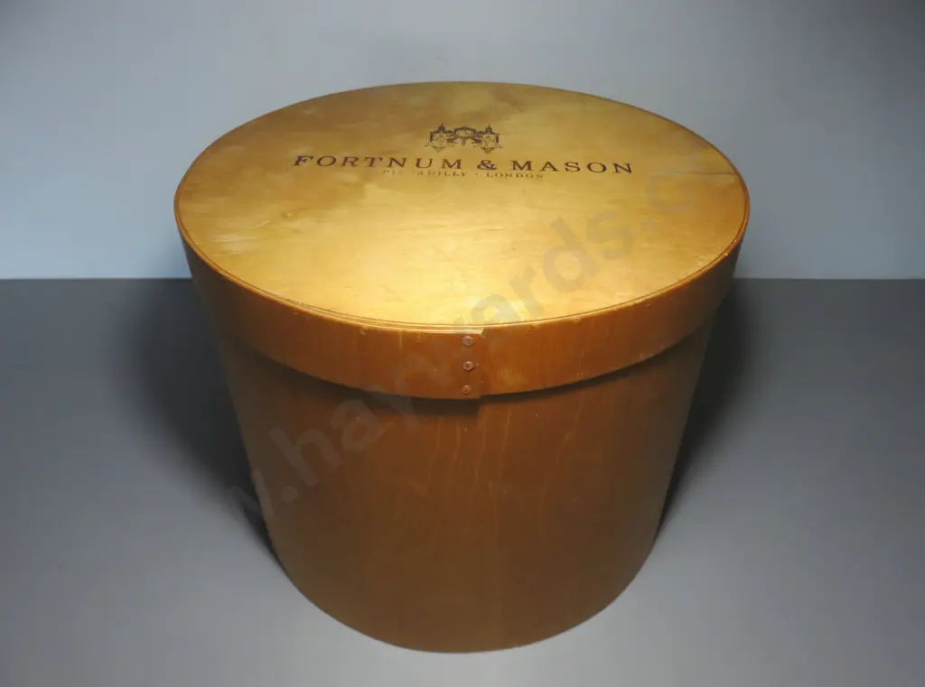 Large round Fortnum and Mason of Piccadilly London timber box Image 1++
