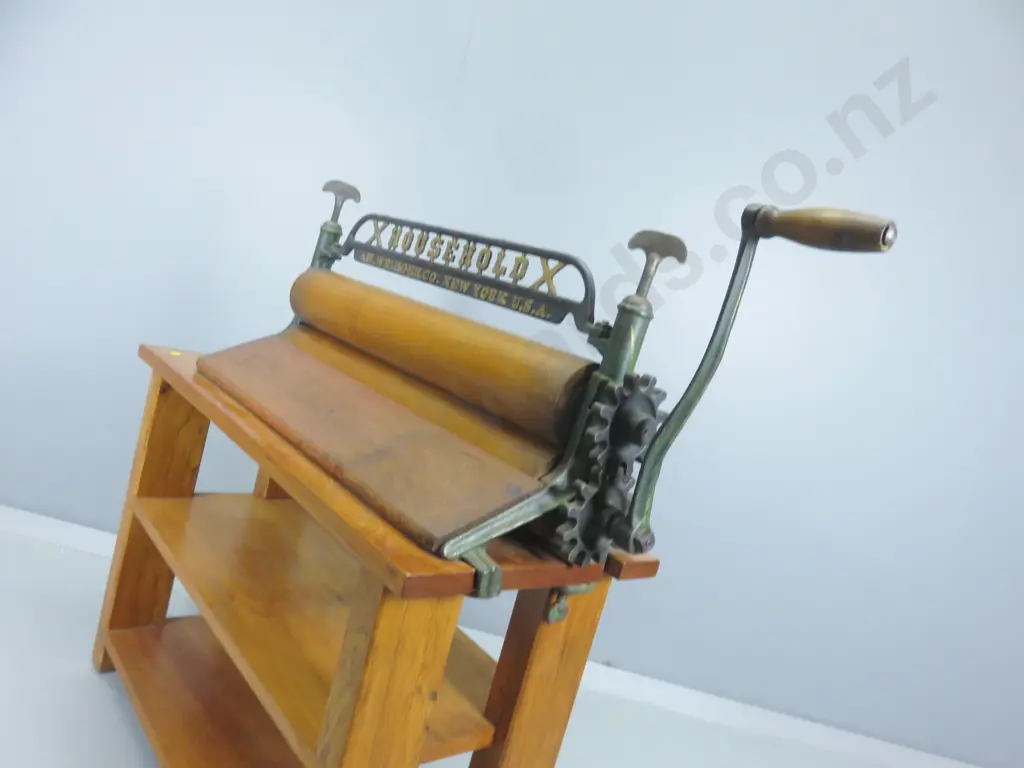 AM. Wringer and Co. New York U.S.A Oversized Mangle Image 1++