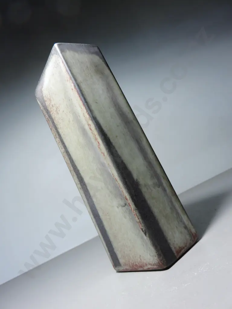 Mid-century rectangular vase from the German studio of Silberdistel Image 1++