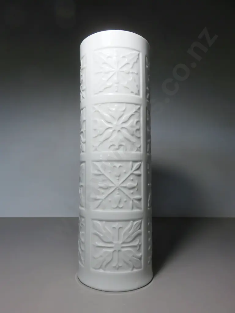 Tall glazed cylindrical vase from the Edelstein of Bavaria studio Image 1++