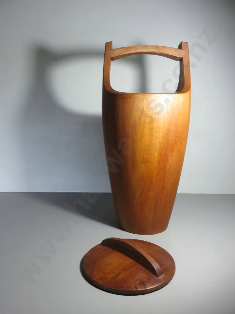 Superb oversized Jens Harald Quistgaard for Dansk design, Denmark, Ice Bucket Image 1++