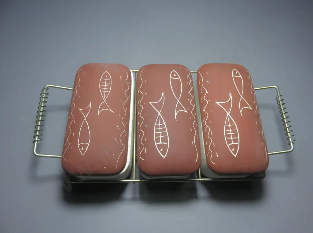 Mid-century 3 compartment lidded pottery nibbles set Image 1++