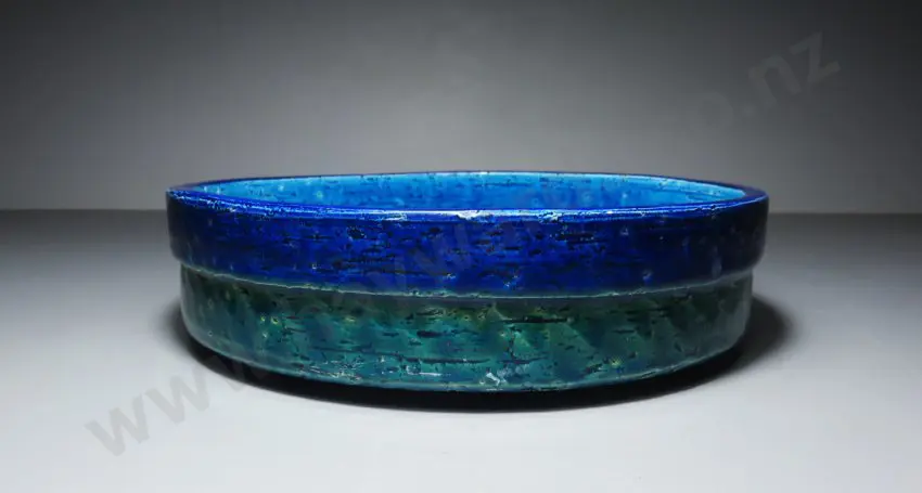 Period striped circular open pottery bowl from the Italian studio of Bitossi


 Image 1++