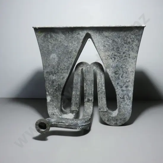 Early Gramophone horn