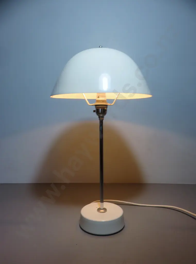 White 1960’s mushroom lamp Image 1++