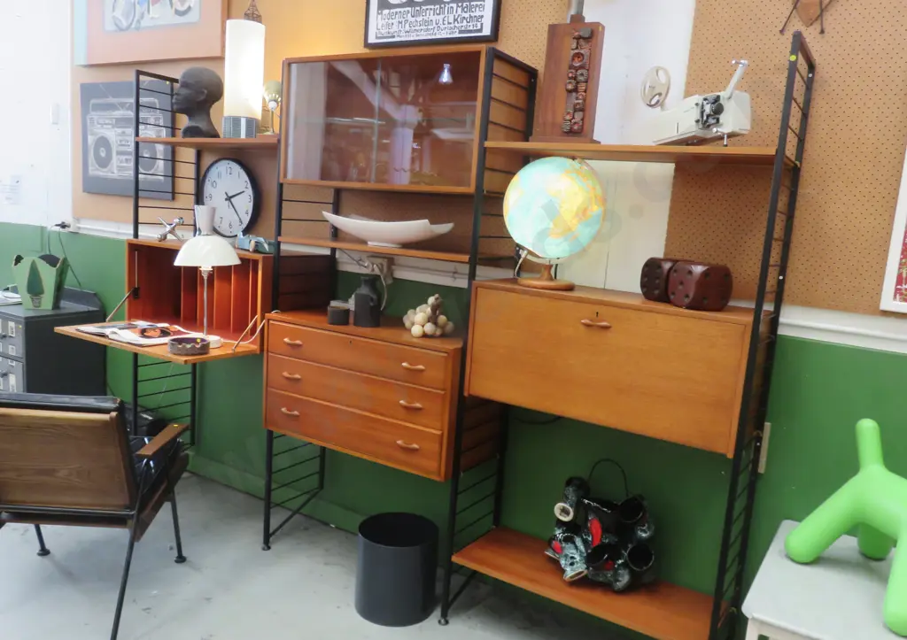 Vintage Robert Heal for Staples teak modular 'Ladderax' shelving system Image 1++