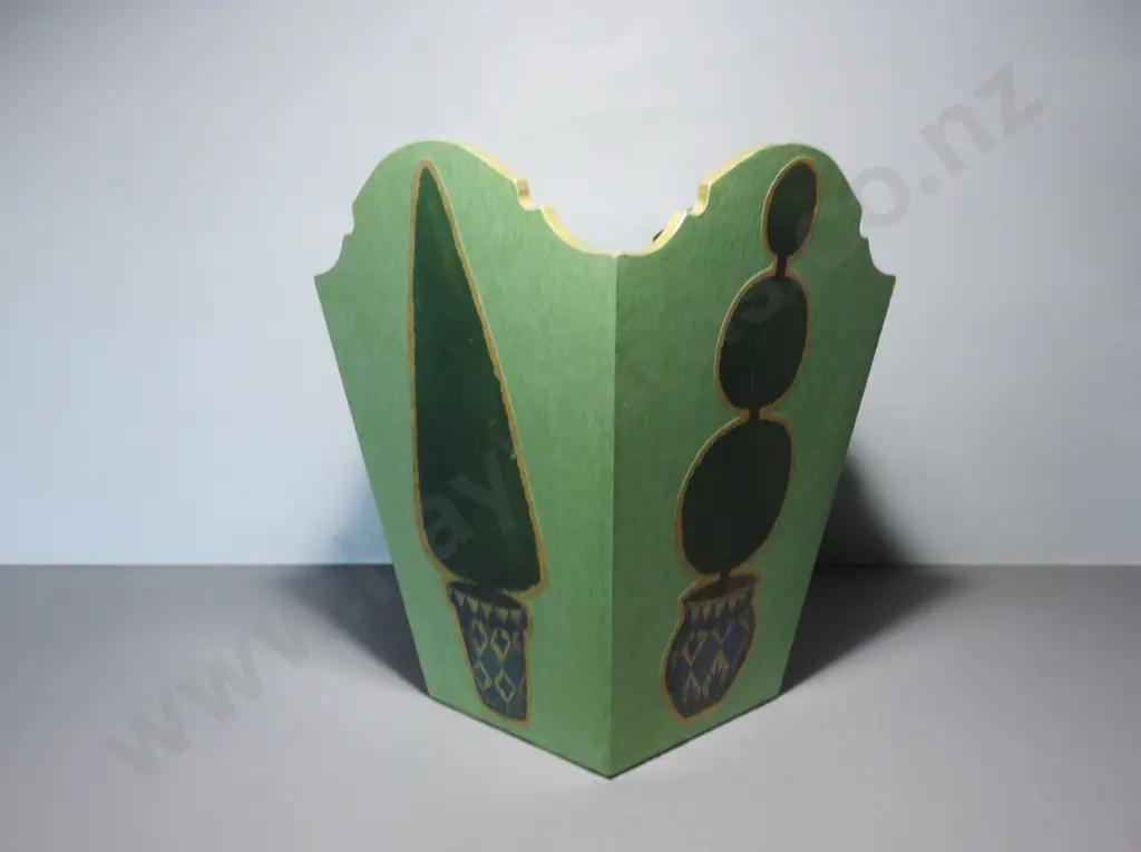 Decorative decoupage waste paper bin Image 1++