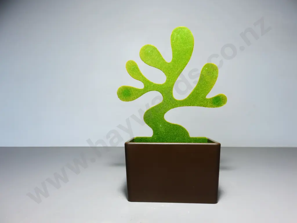 Cactus desk top pen / trinket holder by Qualy Design Image 1++