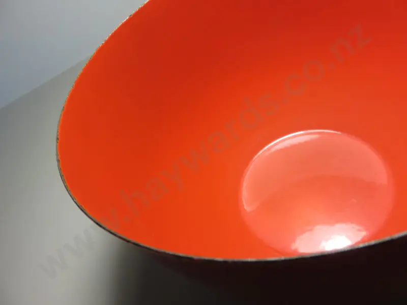 Mid-century Scandinavian enamel bowl by Finel of Finland Image 1++