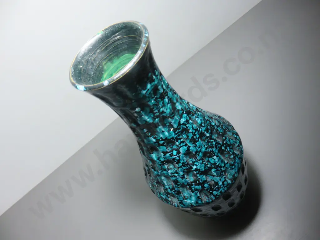 Oversized vintage Italian pottery vase Image 1++