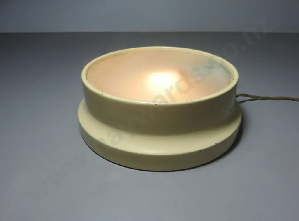 Original art deco decorative uplighter / plinth light Image 1++