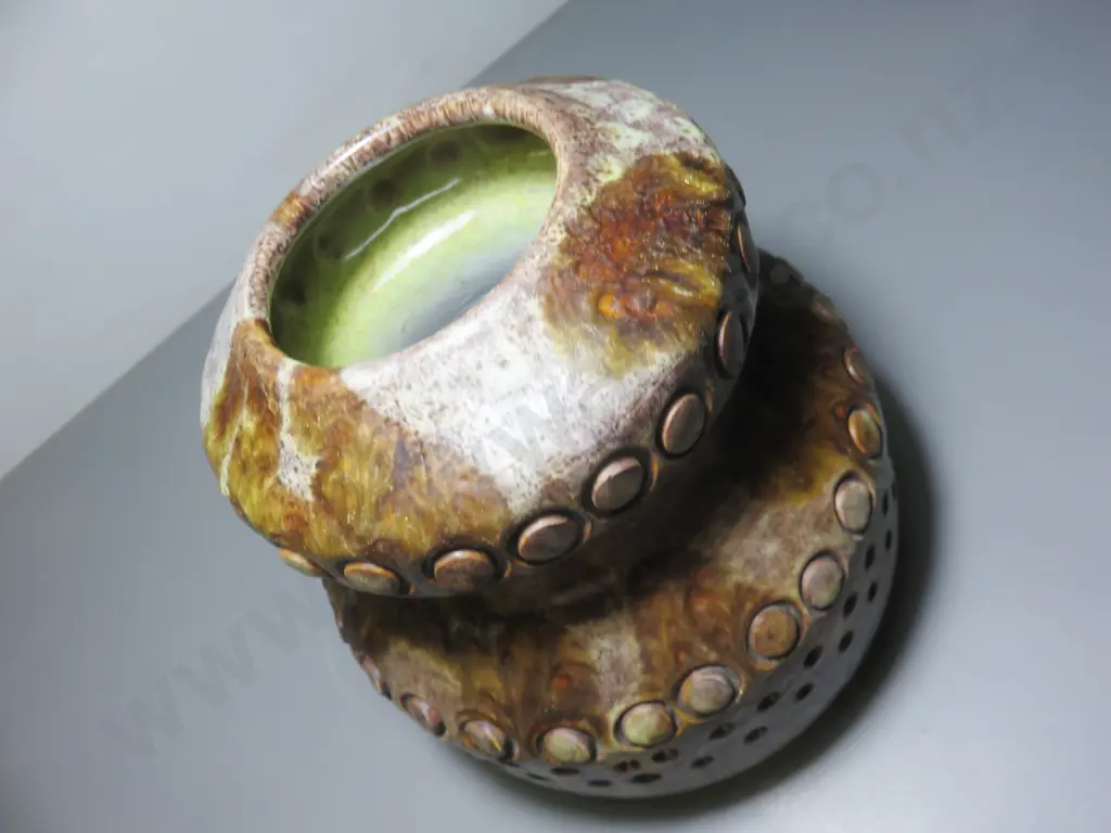 Large early Alvino Bagni brutalist vase Image 1++