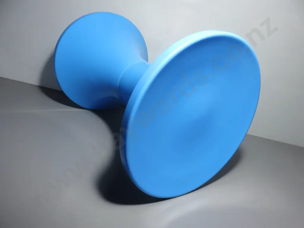 Space age plastic stool in Blue Image 1++