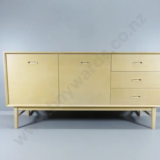 oak veneer, mdf and pine 2 door 3 drawer sideboard H-800 W-1600 D-450