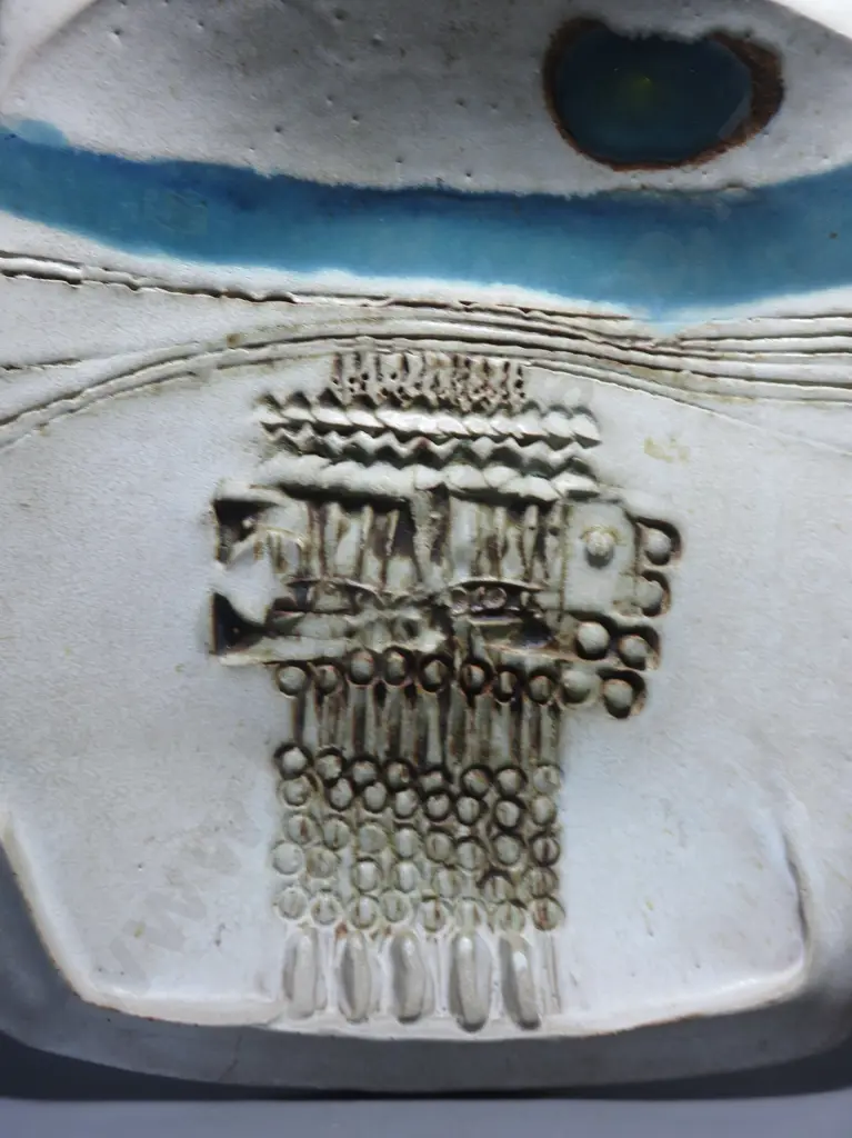Large modernist English studio potted Charger Image 1++