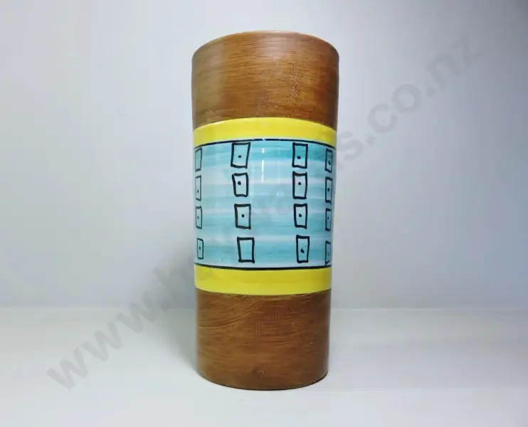 Mid-century Italian “op art” cylindrical pottery vase Image 1++