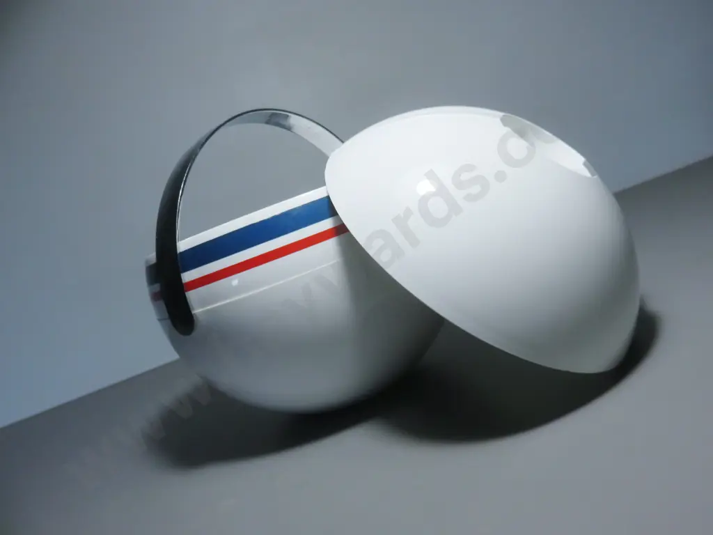 Paolo Tilche for Guzzini of Italy Ball shaped Ice bucket Image 1++
