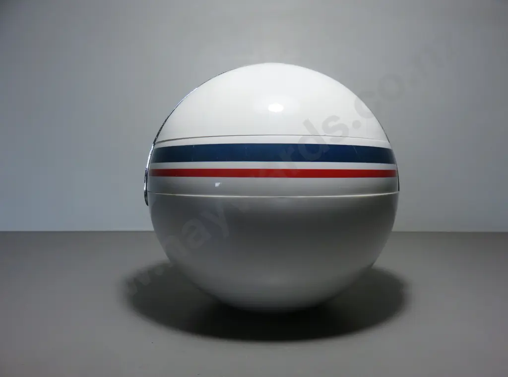 Paolo Tilche for Guzzini of Italy Ball shaped Ice bucket Image 1++