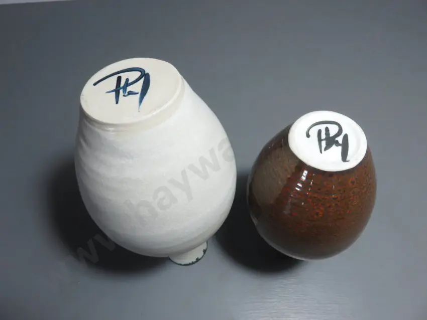 Pair of early British studio pottery vases Image 1++