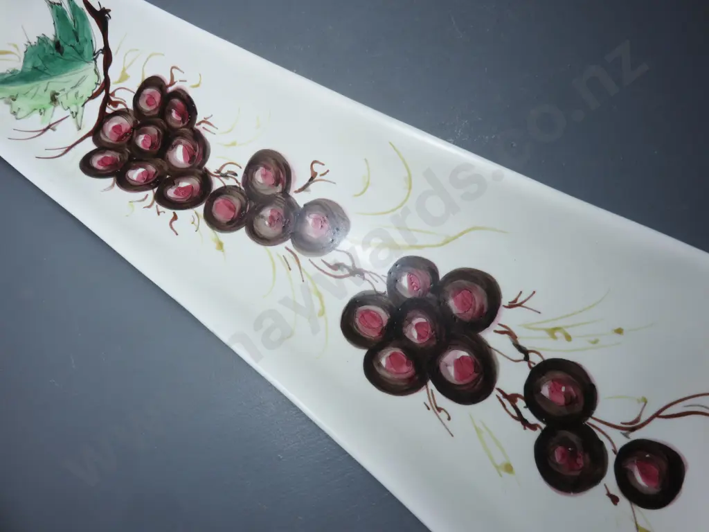 Elongated mid-century Italian platter Image 1++