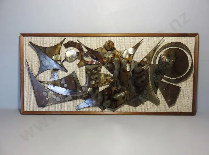 Mid-century Scandinavian brutalist sculptural wall relief by the Danish artist Henrik Horst Image 1++