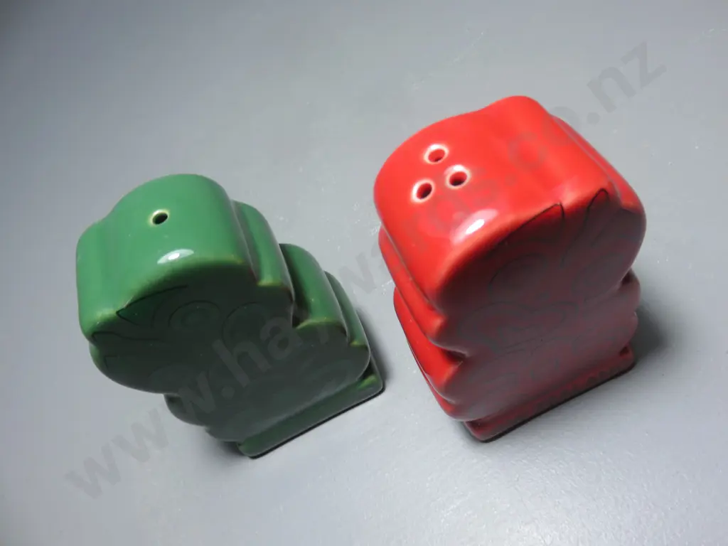Red and Green New Zealand Pottery Tiki Cruets Image 1++